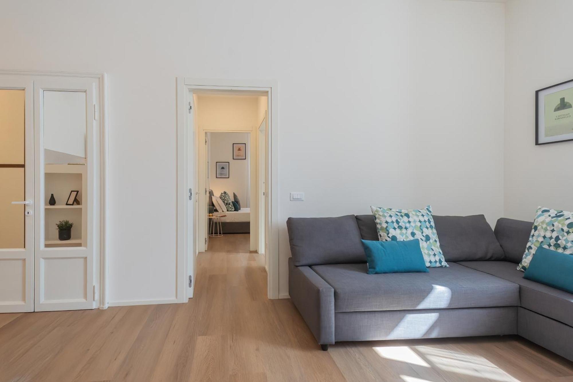 Manaraquattro - Apartament In Como Near The Center With Free Parking - Lake كومو المظهر الخارجي الصورة